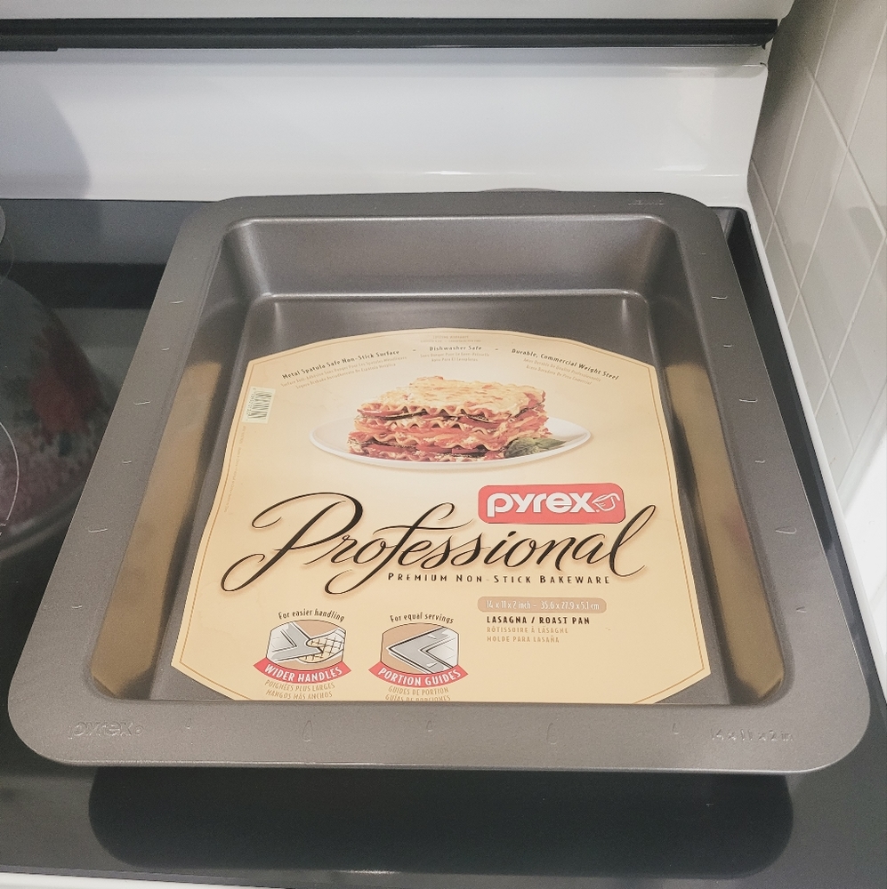 Pyrex Professional Premium Non-Stick Lasagna/Roast Pan